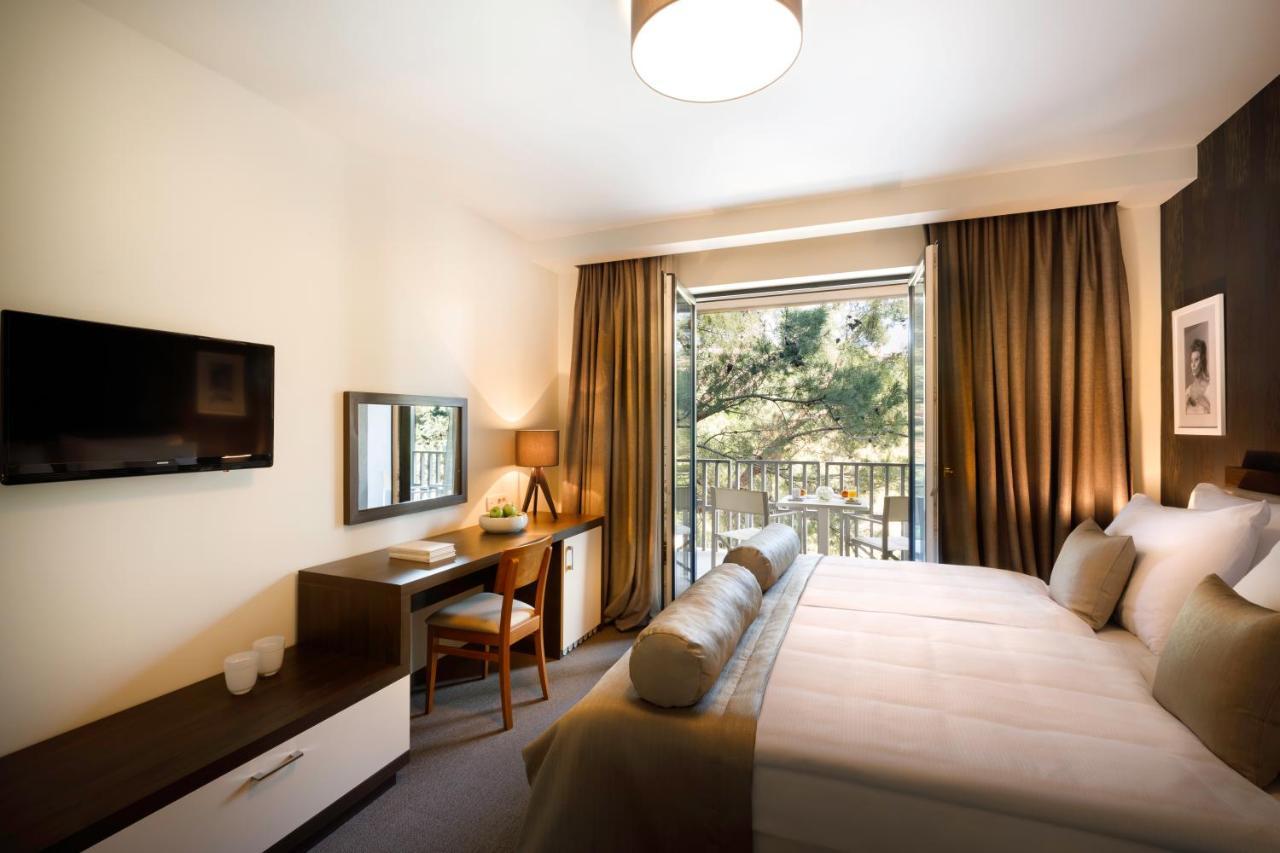 Remisens Bel Moretto - Hotel Metropol Annexe Portoroz Bagian luar foto