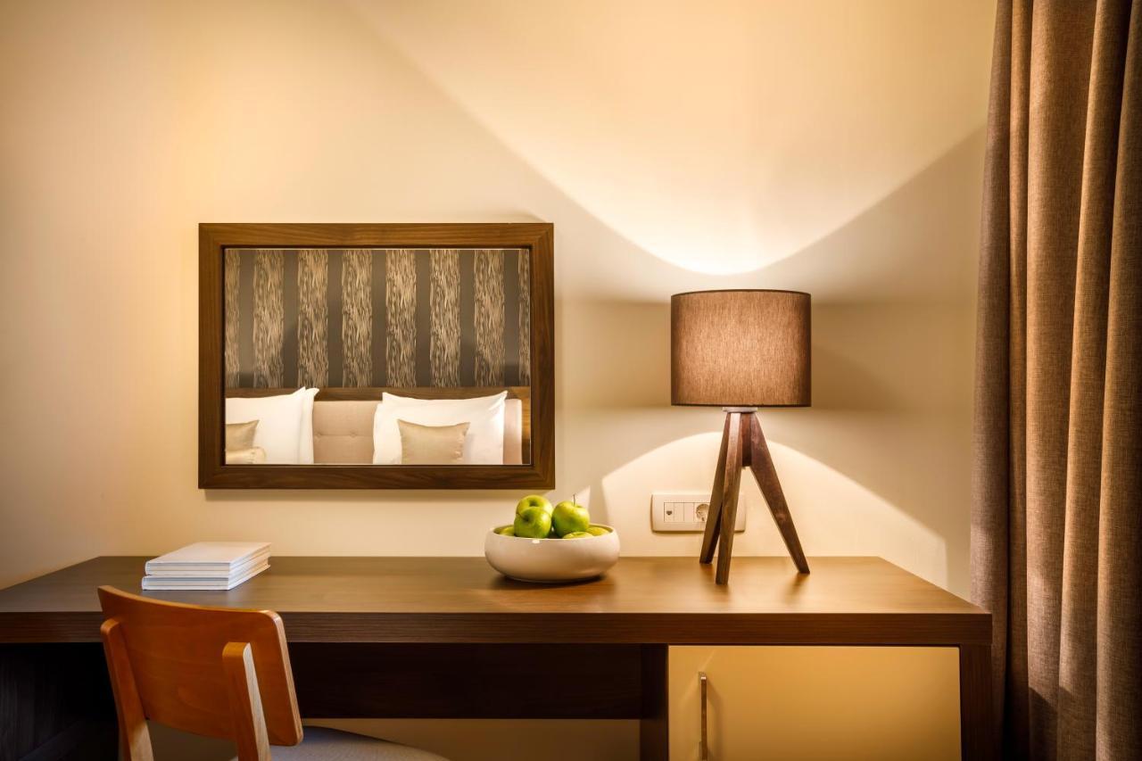 Remisens Bel Moretto - Hotel Metropol Annexe Portoroz Bagian luar foto