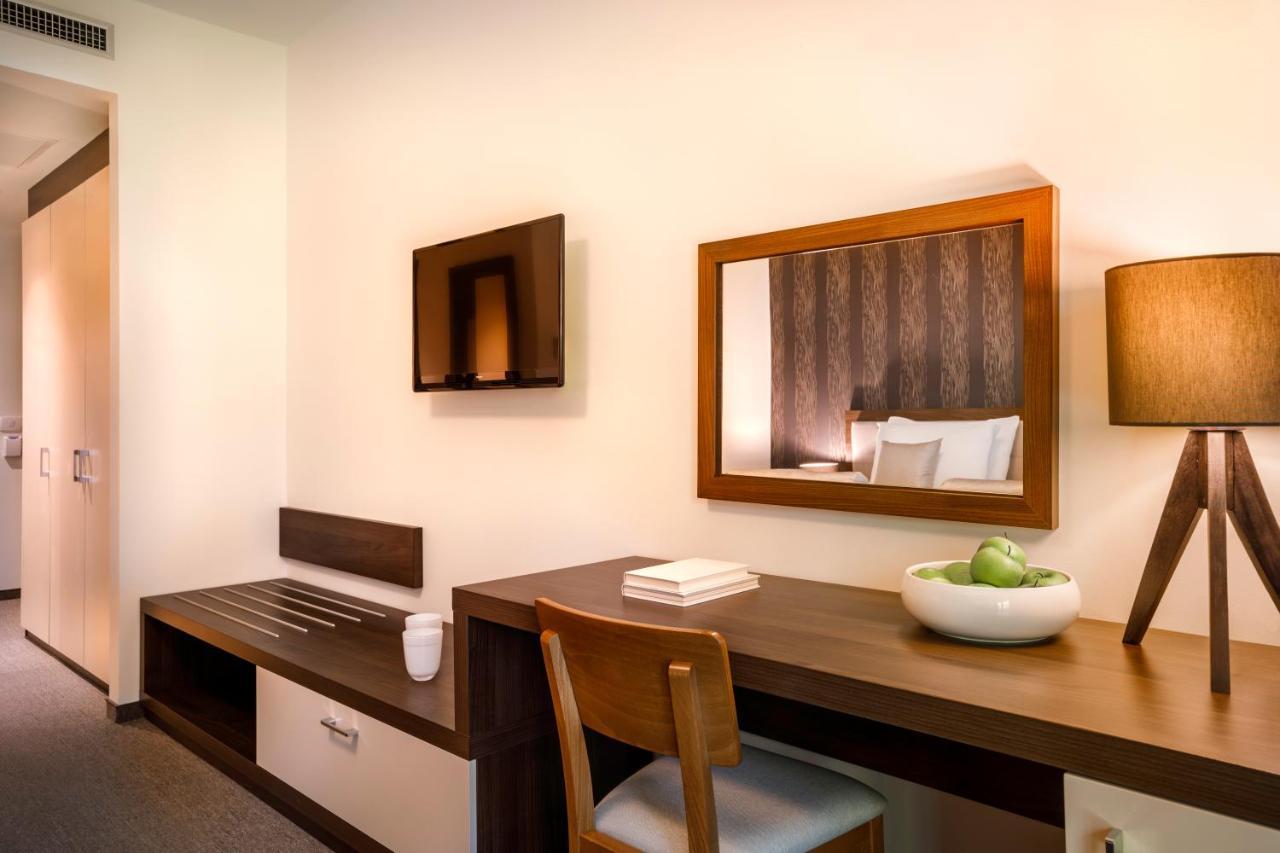 Remisens Bel Moretto - Hotel Metropol Annexe Portoroz Bagian luar foto