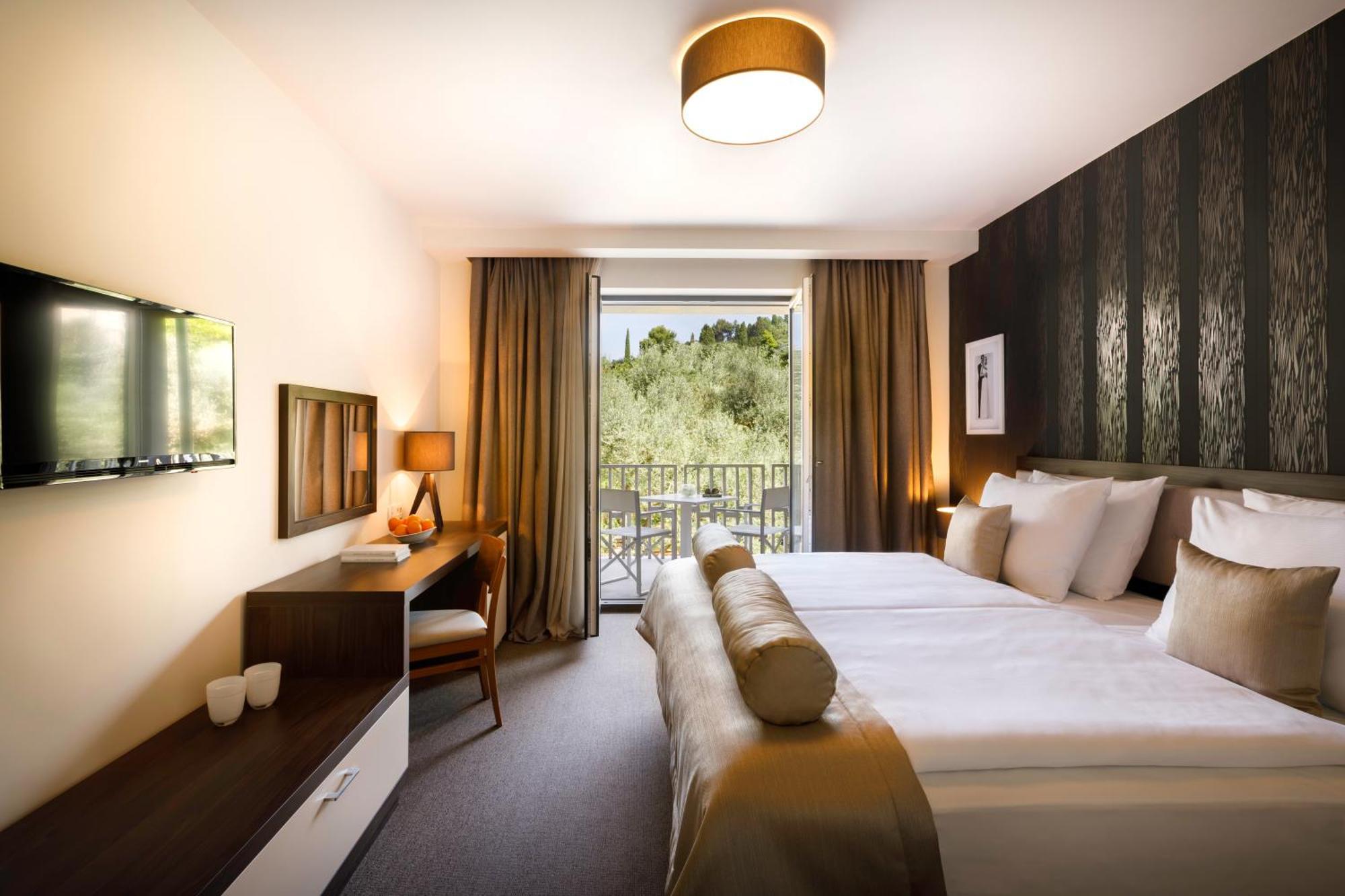 Remisens Bel Moretto - Hotel Metropol Annexe Portoroz Bagian luar foto