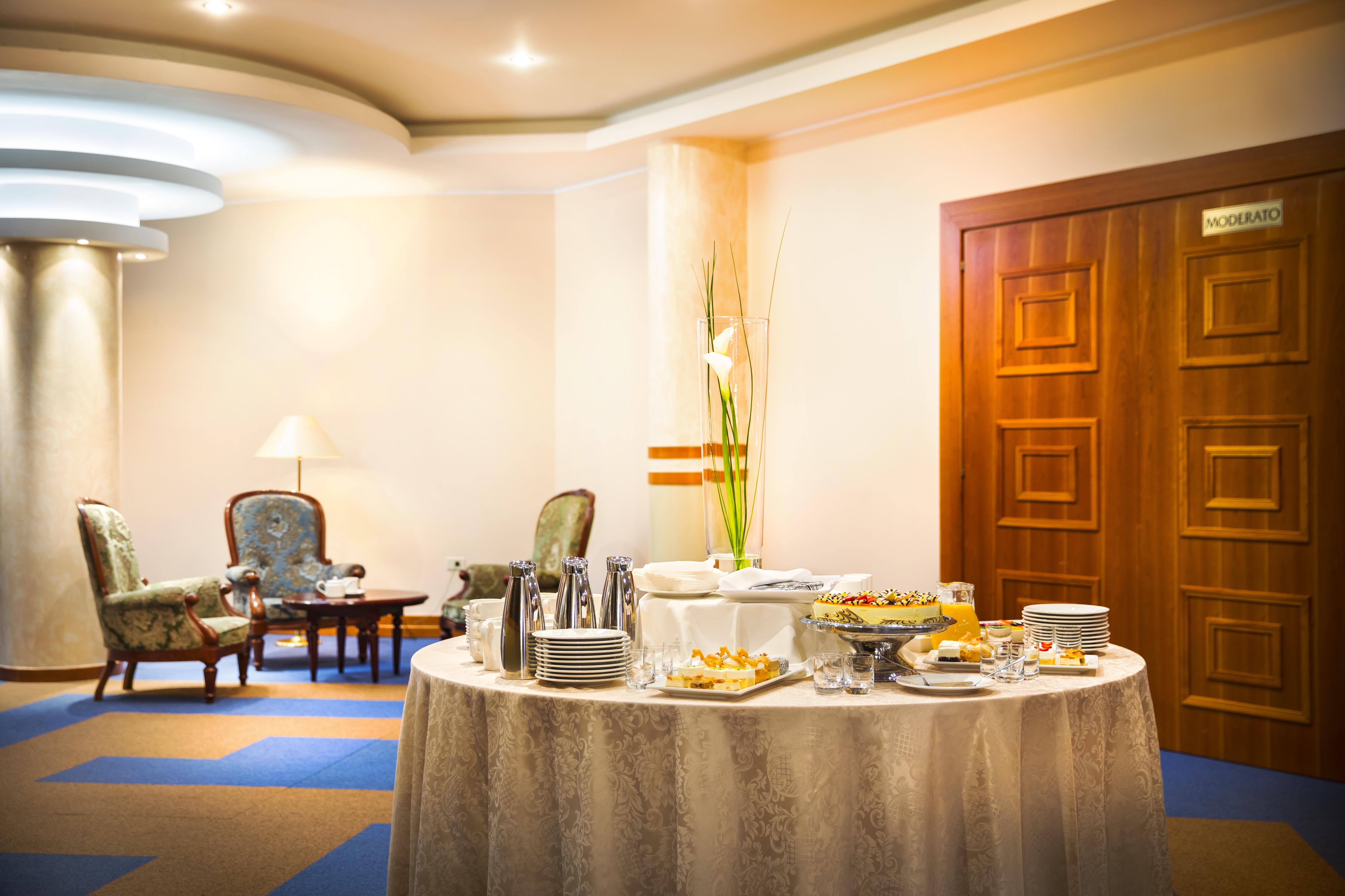 Remisens Bel Moretto - Hotel Metropol Annexe Portoroz Bagian luar foto