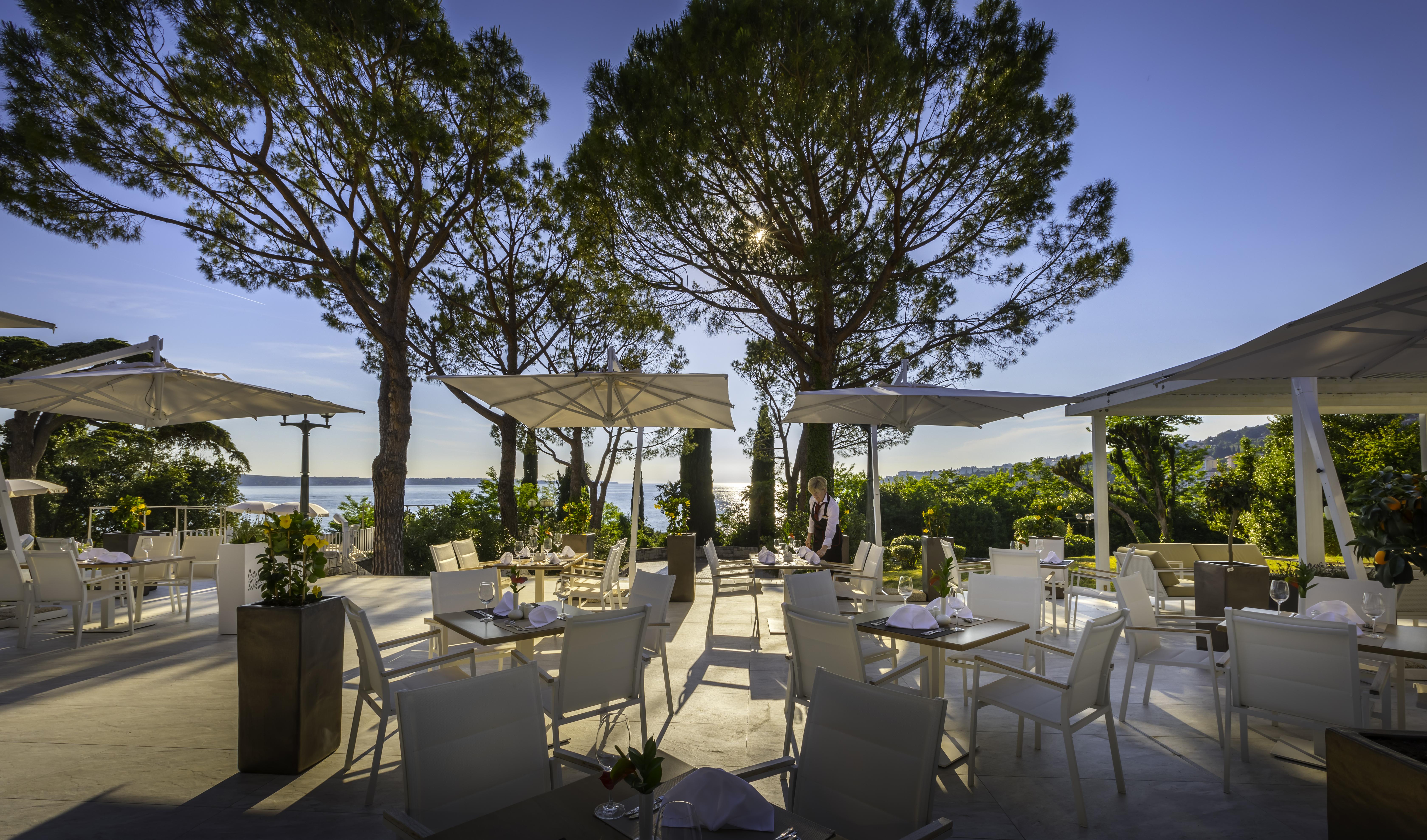 Remisens Bel Moretto - Hotel Metropol Annexe Portoroz Bagian luar foto