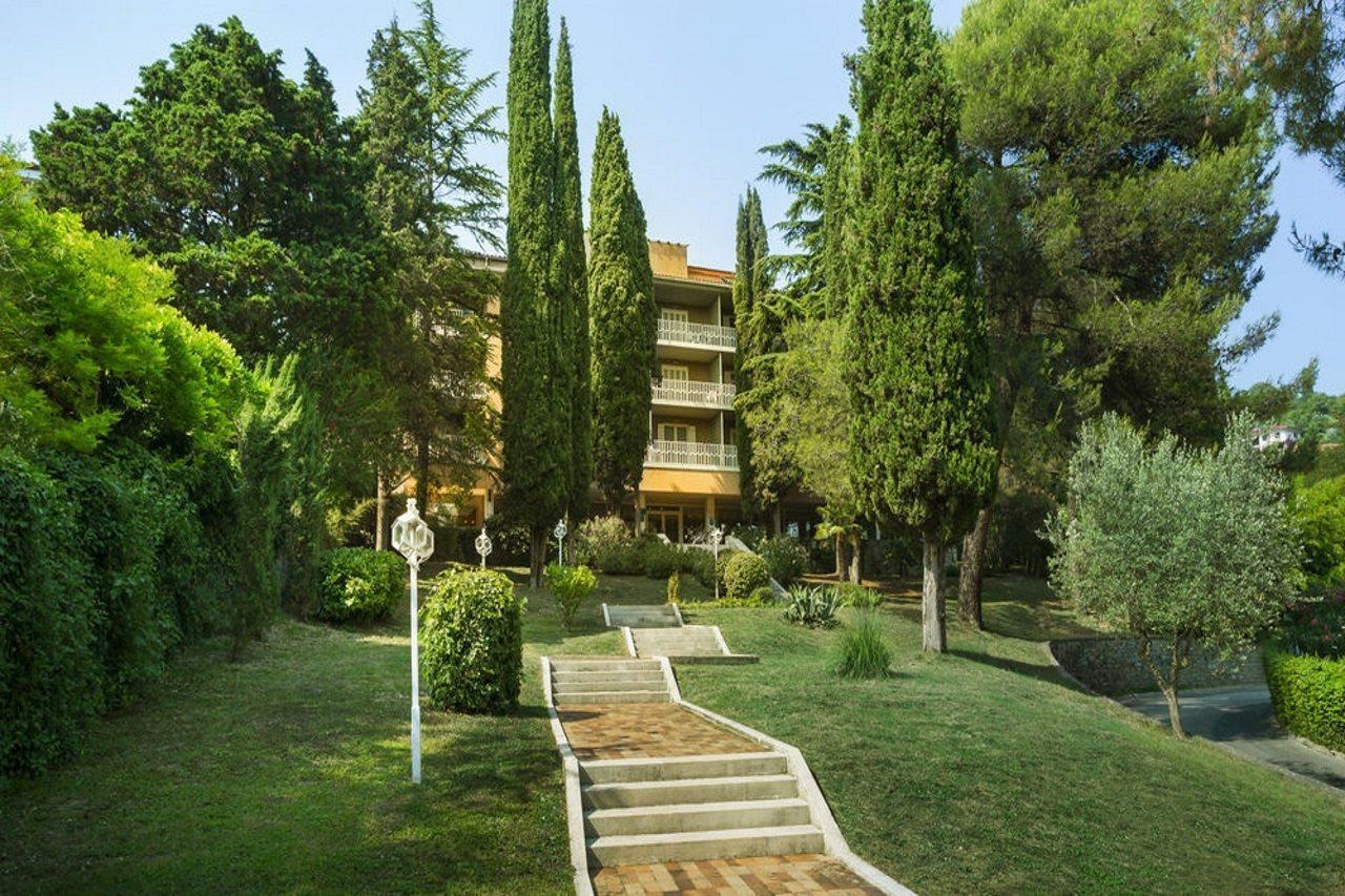 Remisens Bel Moretto - Hotel Metropol Annexe Portoroz Bagian luar foto